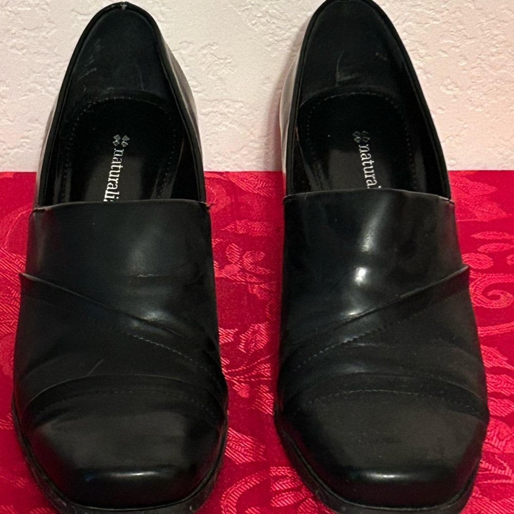 Naturalizer Black Mules & Clogs with Sleek Design